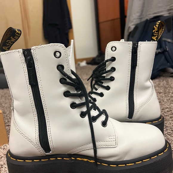 Dr. Martens Jadon Boots - Picture 2 of 5